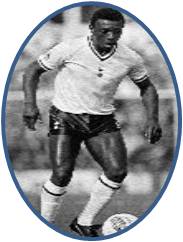 GARTH CROOKS - STRIKER